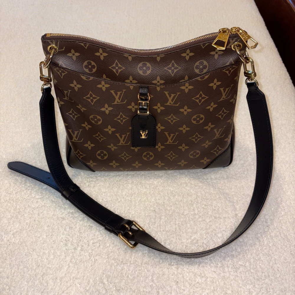 Louis Vuitton Odéon MM Bag - Picture 6 of 11